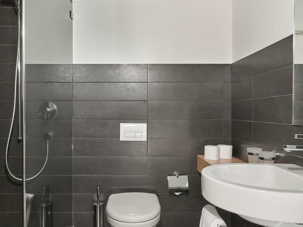 Hotel Toedi Linthal 外观 照片